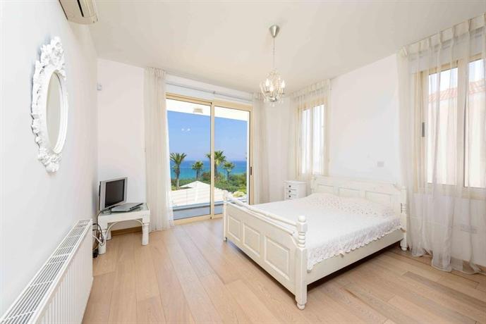 Villa Sea Breeze Protaras