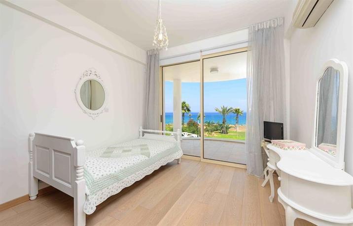 Villa Sea Breeze Protaras