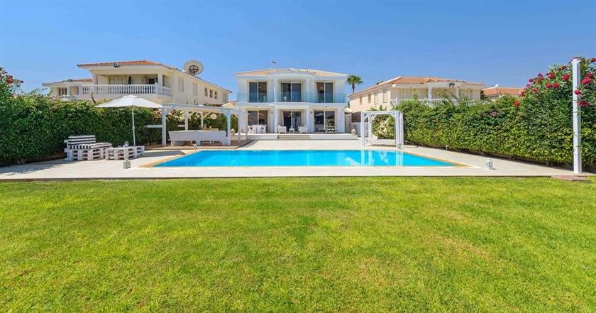 Villa Sea Breeze Protaras