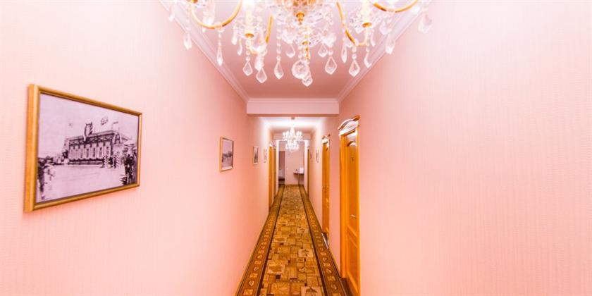 Отель Меньшиков