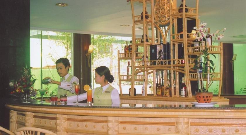 Silk Path Grand Hue Hotel & Spa