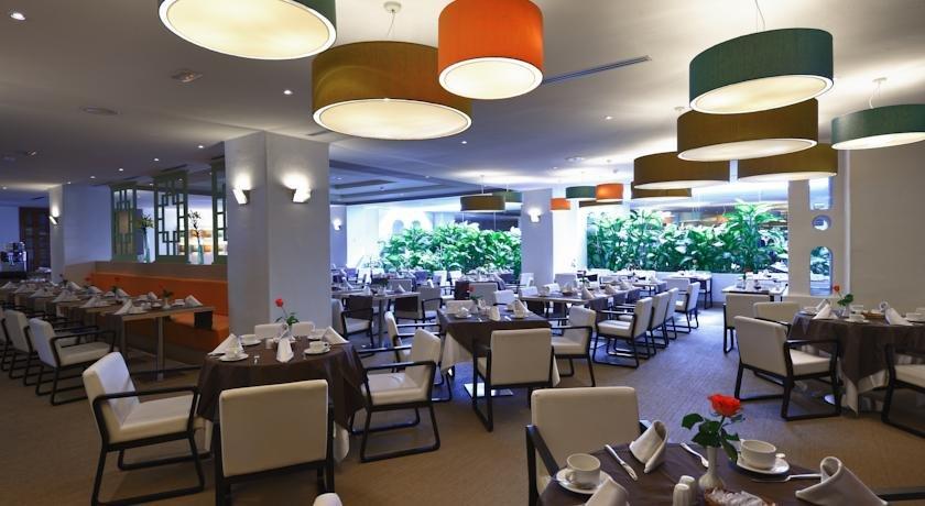 Hotel Jardin Tropical