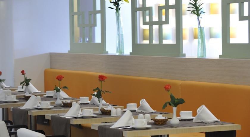 Hotel Jardin Tropical