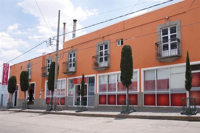 Hotel Azucena