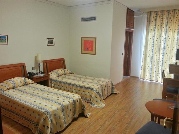 Natassa Hotel
