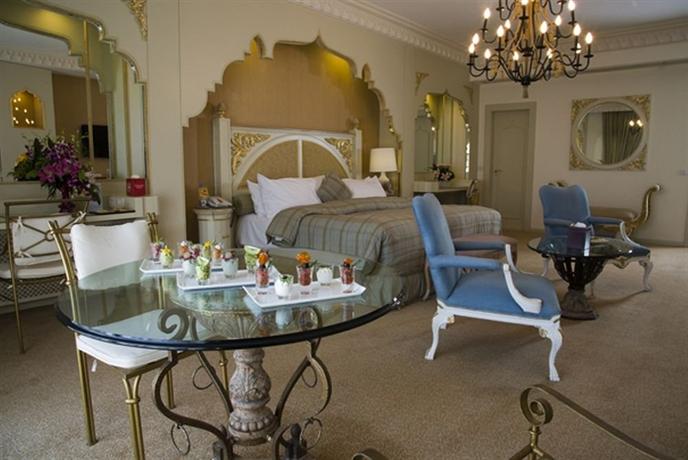 Grand Hills Hotel & Spa