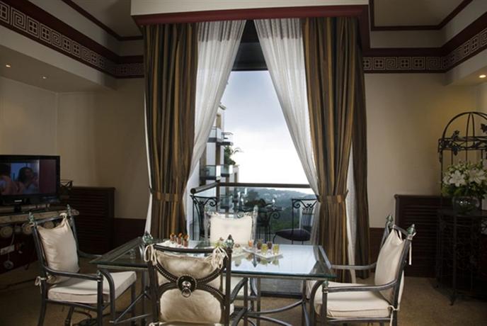 Grand Hills Hotel & Spa