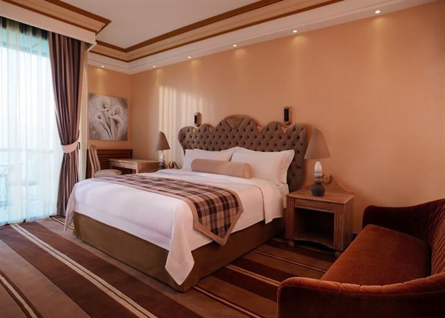 Grand Hills Hotel & Spa