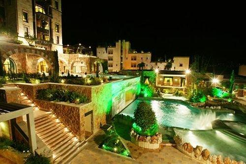 Grand Hills Hotel & Spa