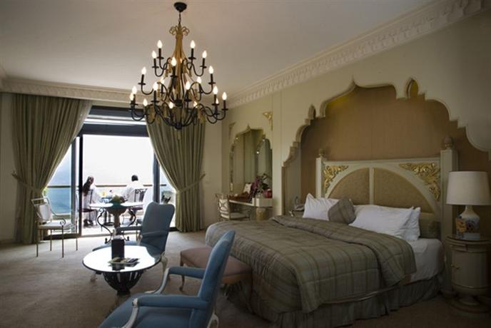 Grand Hills Hotel & Spa