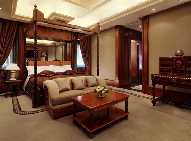 Grand Hills Hotel & Spa