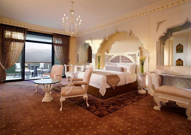 Grand Hills Hotel & Spa