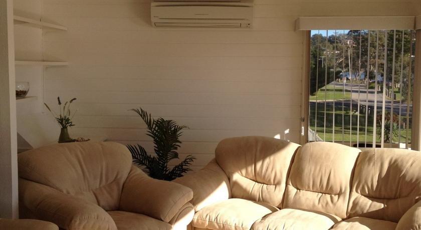 Lakeside Holiday Apartments Merimbula