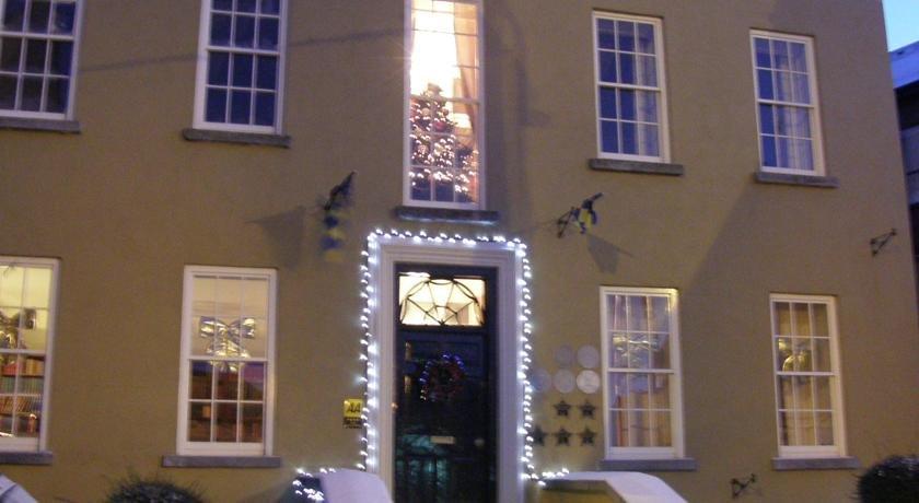 Baileys Hotel Cashel