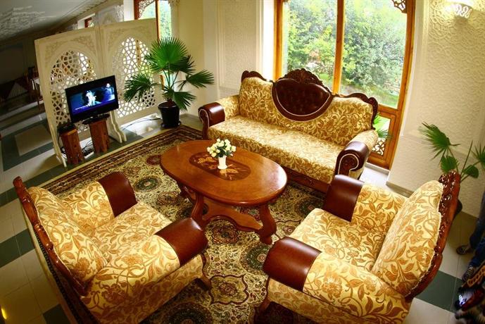 Hotel Caravan Serail