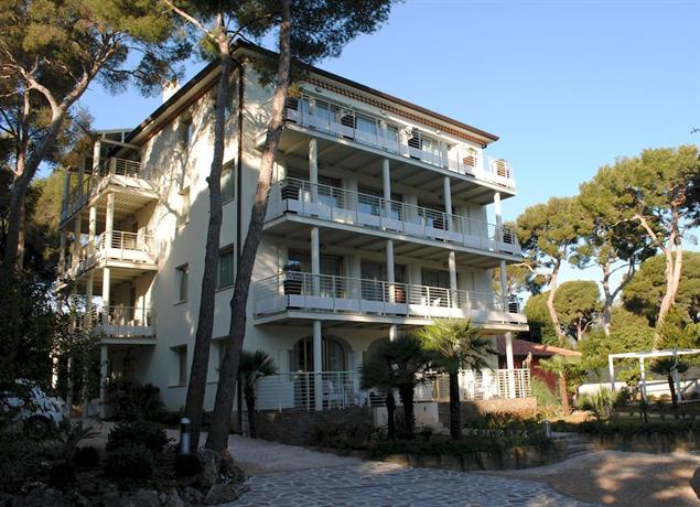 Boutique Apartments in Guest House Cap Martin Ouvrage Cap Martin France thumbnail