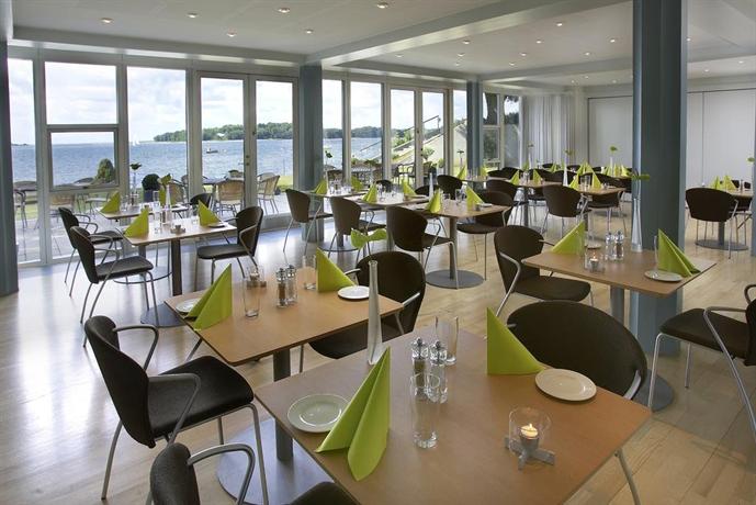 Sixtus Sinatur Hotel & Konference