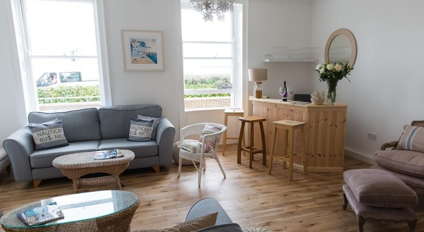 No 98 Boutique Hotel