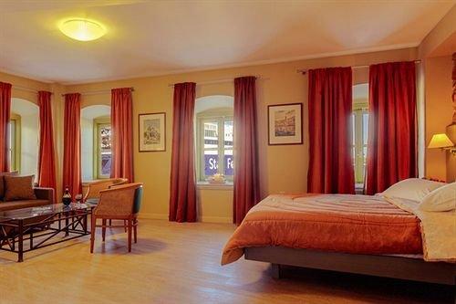 Diogenis Hotel Syros