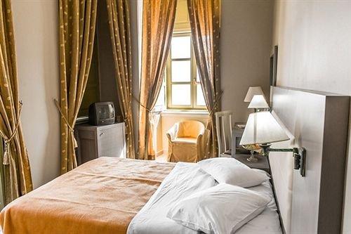 Diogenis Hotel Syros