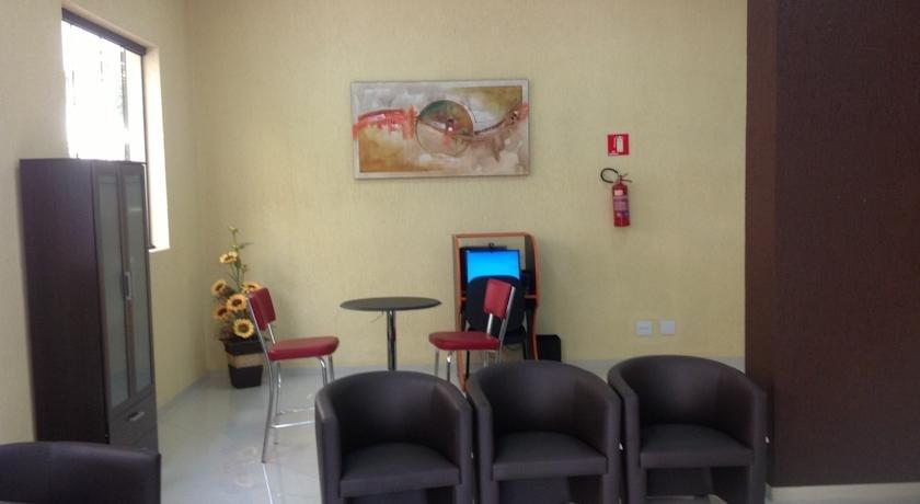 Hotel Calstar