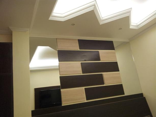 Hotel Calstar