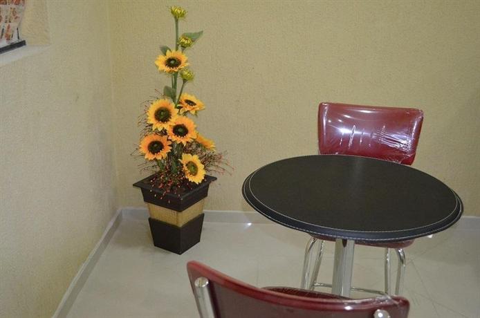 Hotel Calstar