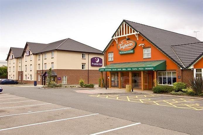 Premier Inn M6 J2 Coventry
