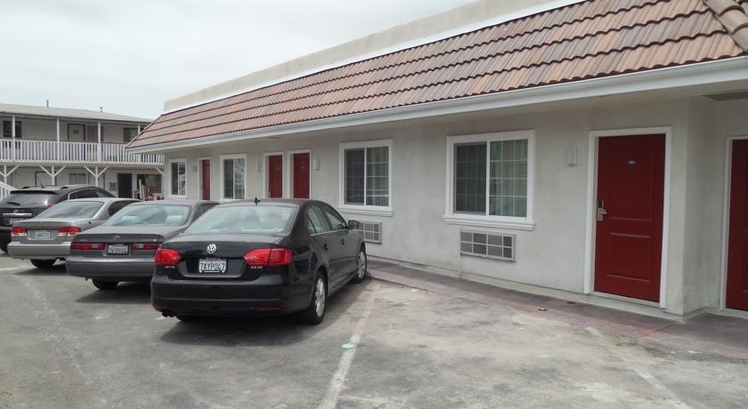 Coast Inn