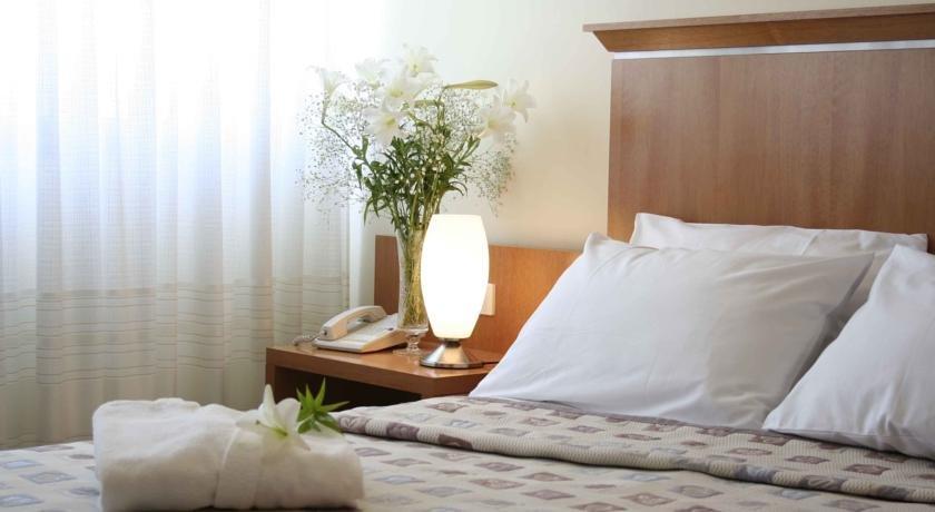 Ariston Hotel