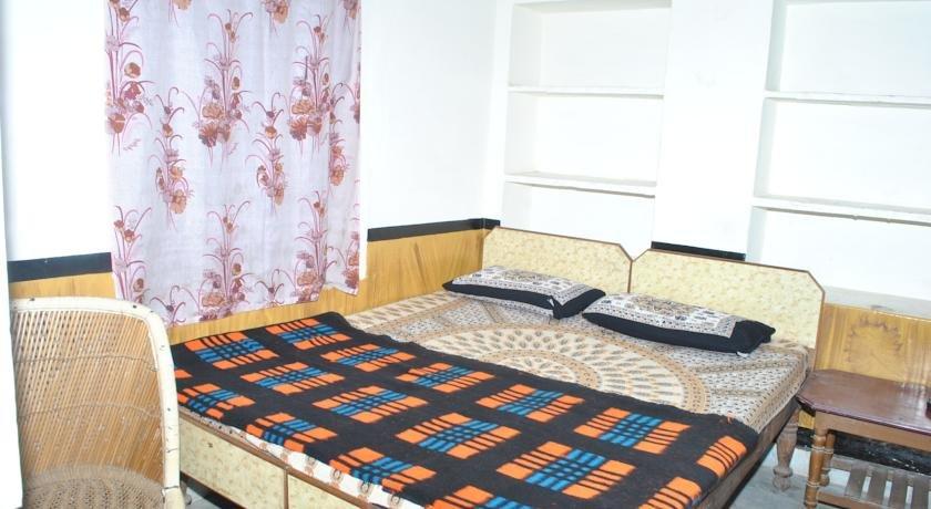Priya Guest House