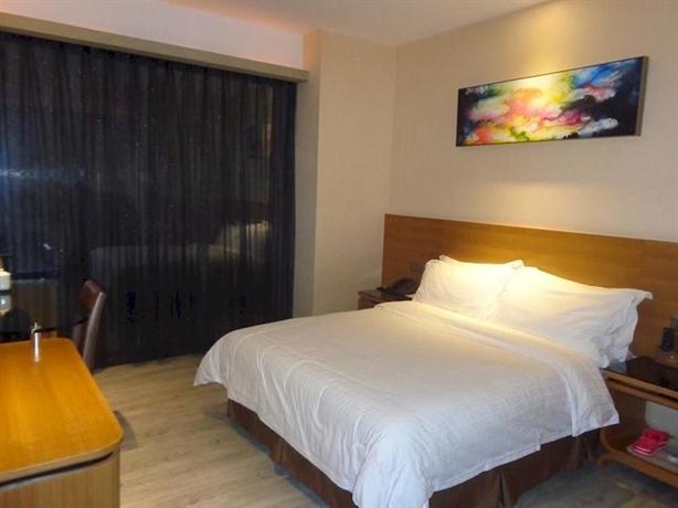 Acotown Hotel