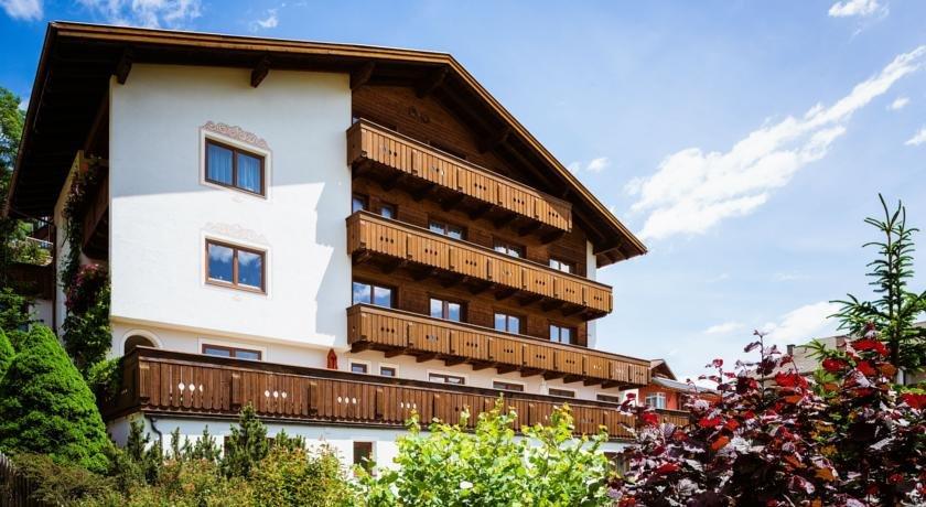 Ferienwohnungen Am Matinesweg Serfaus Compare Deals