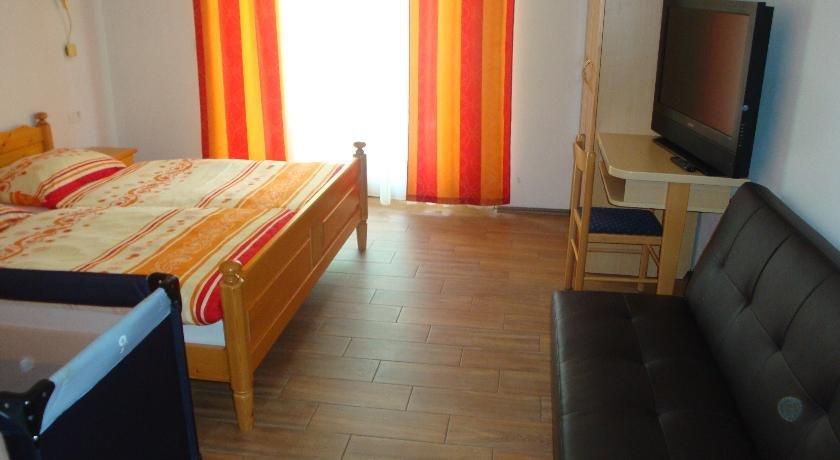 Guesthouse Mesec Zaplana