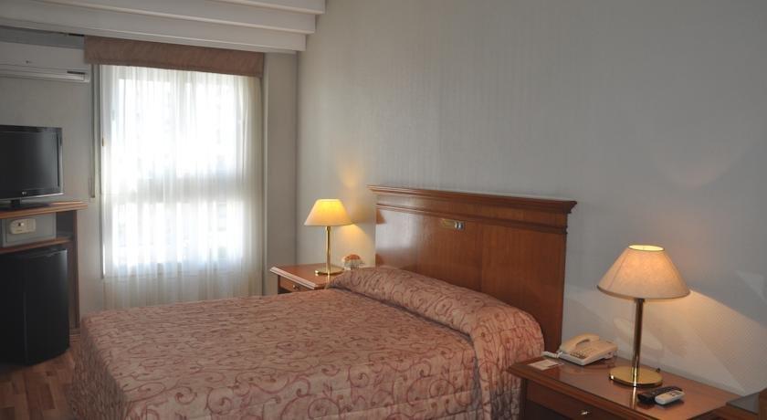 Hotel Solans Riviera