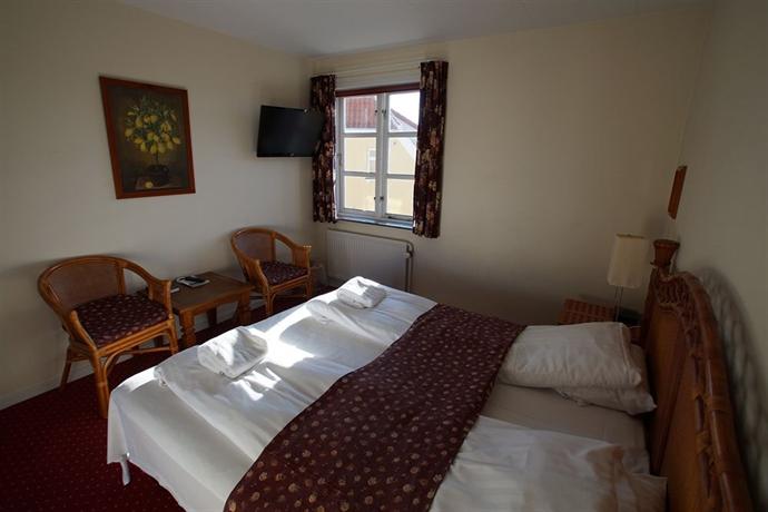 Foldens Hotel
