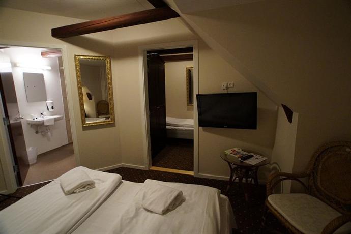 Foldens Hotel