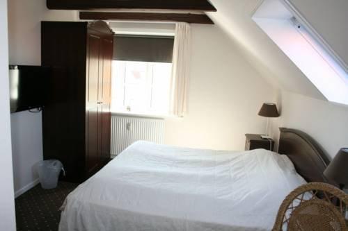 Foldens Hotel