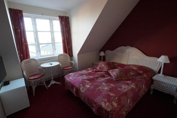 Foldens Hotel