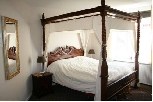 Foldens Hotel