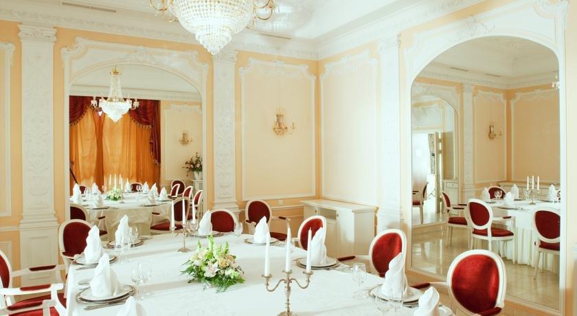 Гостиница Смольнинская