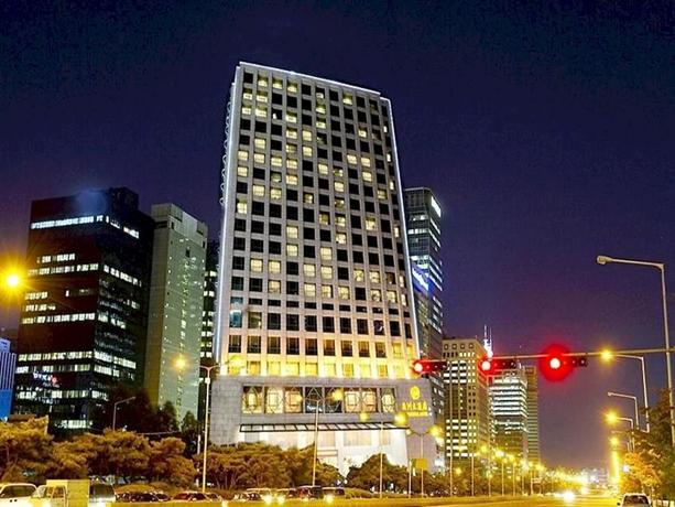 Continental Hotel