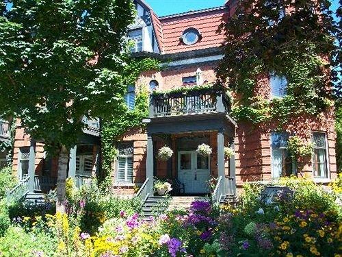 Auberge King Edward Bed and Breakfast