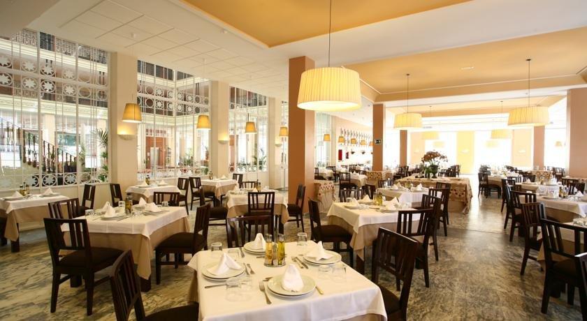 Gran Hotel Aqualange - Balneario de Alange