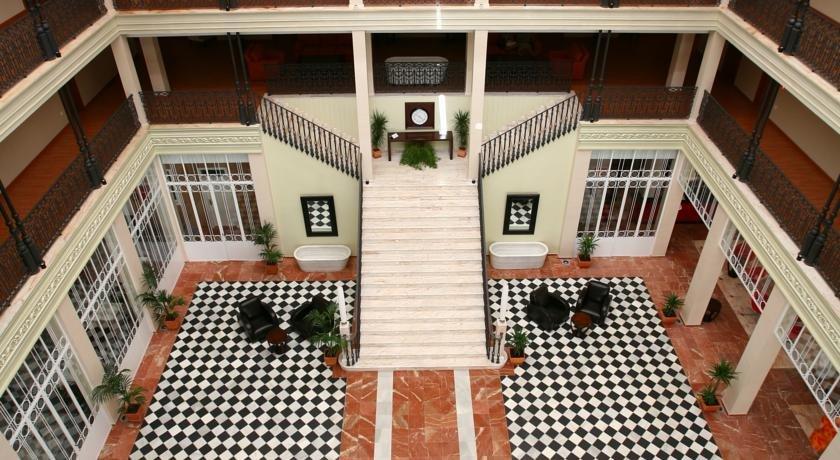 Gran Hotel Aqualange - Balneario de Alange