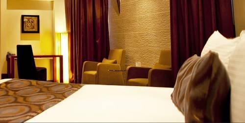 Lamana Hotel