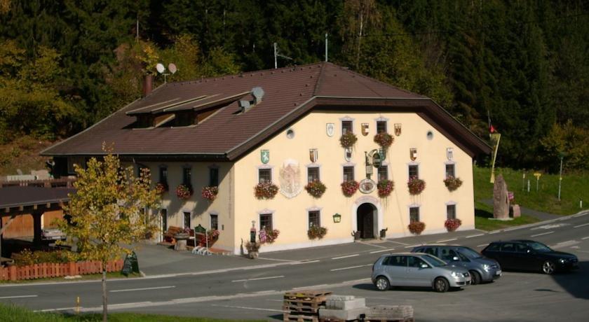 Gasthof zum Lowen Sankt Jakob im Lesachtal Strajach Austria thumbnail