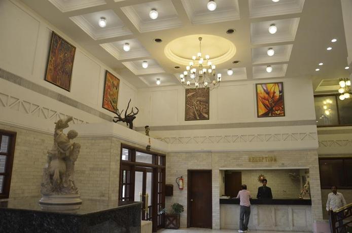 Hotel Surbhi Palace Dehradun