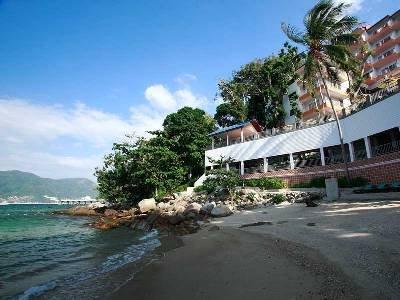 Absolute Beach Resort