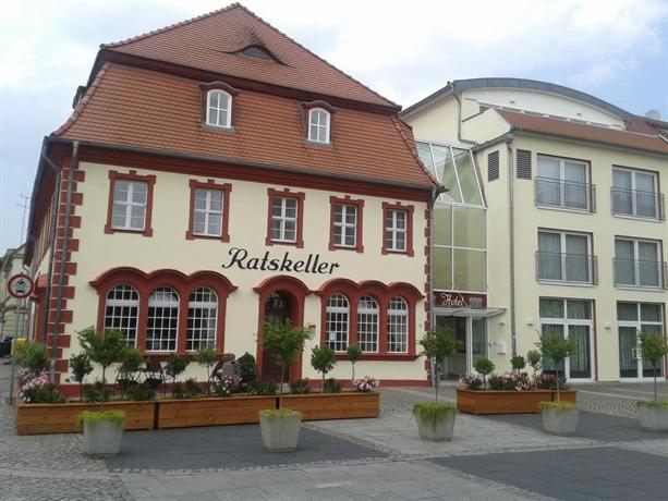 Garni-Hotel zum Alten Ratskeller